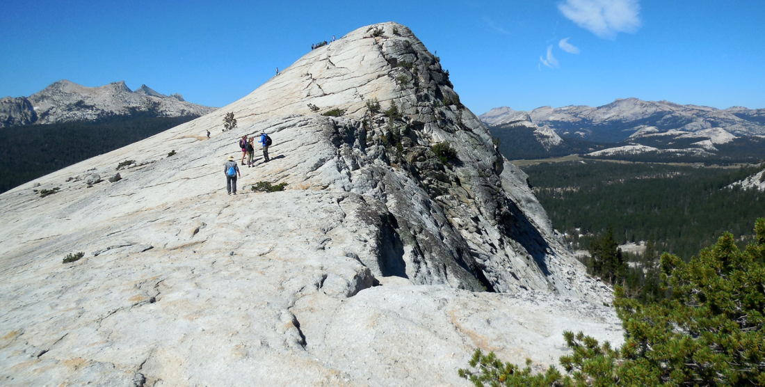 8 Hiking Challenges for the Year